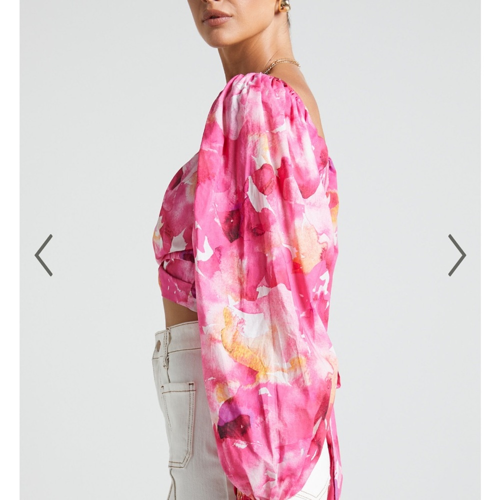Floral Pink Wrap Top - Picture 3 of 4